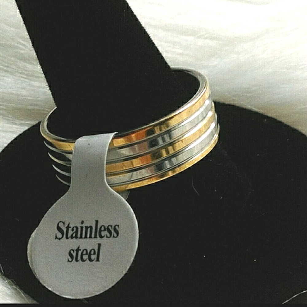 New Men's Stainless Steel Two - Tone Wedding Ring / Band - Picture 1 of 4